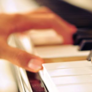 游戏美女全身裸体㊙️免费看视频
